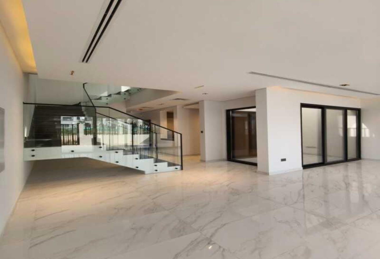 4BR + Maid’s | Spacious Layout | Unfurnished photo 3
