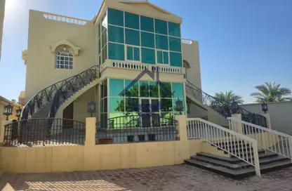 فيلا - 6 غرف نوم - 8 حمامات للبيع في الرفاع - رأس الخيمة