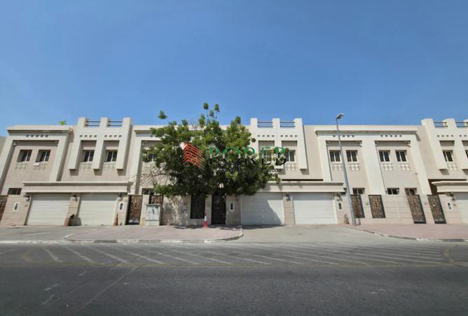 وحدتان منازل تاون هاوس – فرصة استثمارية ممتازة