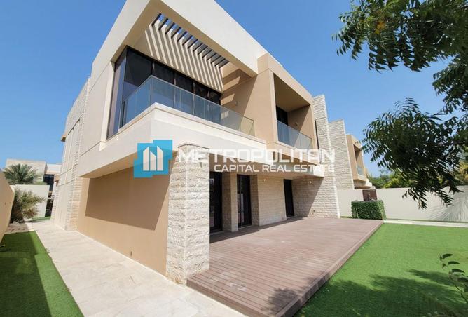 105110672 - Property Image 2