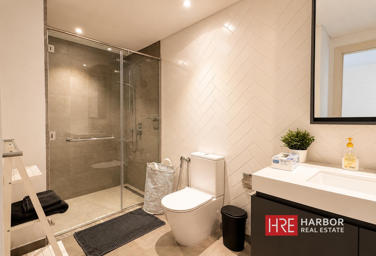 12 Cheques | 1 Month Free| Luxurious 1BR photo 11