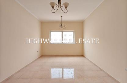 Apartment - Studio - 1 Bathroom for rent in Muwaileh 29 Building - Muwaileh - Sharjah