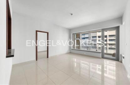 Apartment - 1 Bedroom - 2 Bathrooms for sale in 29 Burj Boulevard Tower 1 - 29 Burj Boulevard - Downtown Dubai - Dubai