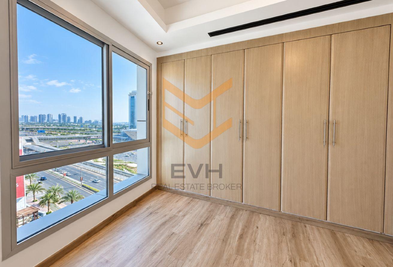 2BR Apartment | Marina Diamond 1 |Upgraded photo 6
