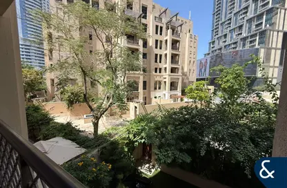 شقة - 2 غرف نوم - 3 حمامات للبيع في ينسون 4 - ينسون - دبي القديمة - وسط مدينة دبي - دبي