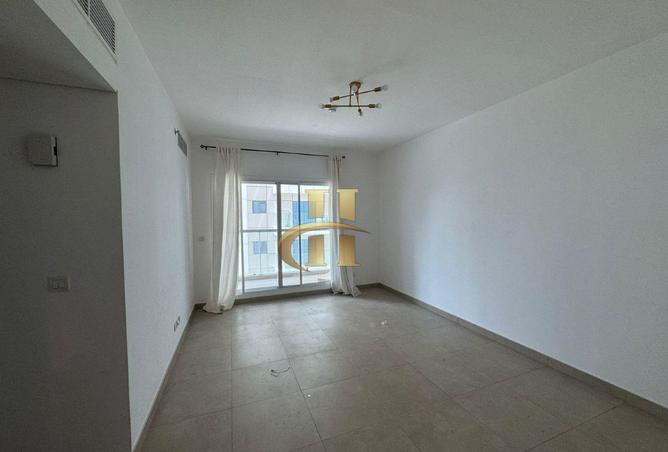 79825257 - Property Main Image