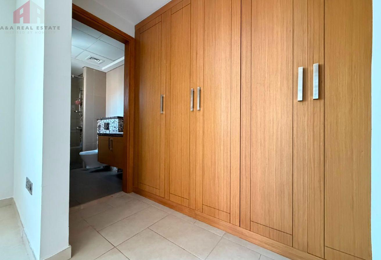 Large plot 05 Bedrooms Villa for Rent photo 21