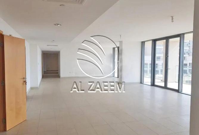 91384983 - صورة العقار 2
