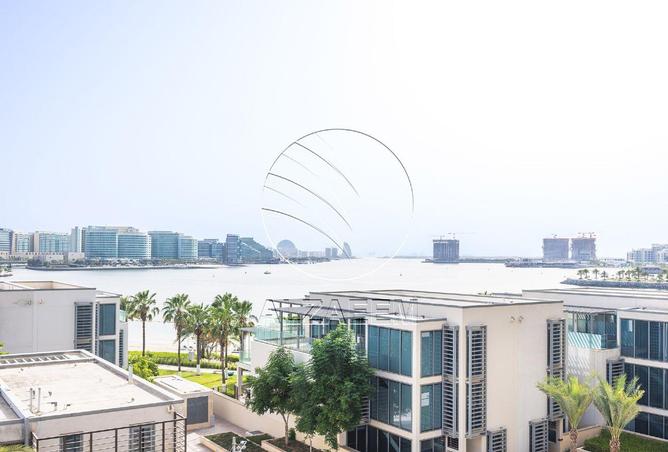 VACANT! 4BR Penthouse | Full Sea View — photo 3