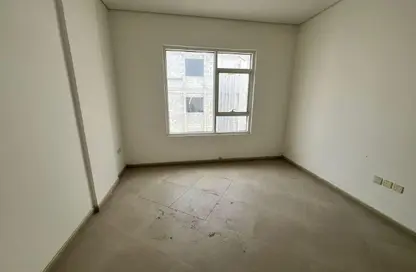 Apartment - Studio - 1 Bathroom for rent in Muweileh Community - Muwaileh Commercial - Sharjah