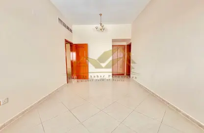 شقة - 2 غرف نوم - 3 حمامات للايجار في الحمرية -1 - الحمرية - بر دبي - دبي