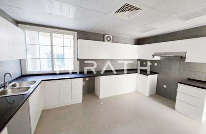 Villa - 4 Bedrooms - 4 Bathrooms for rent in Umm Suqeim 2 Villas - Umm Suqeim 2 - Umm Suqeim - Dubai