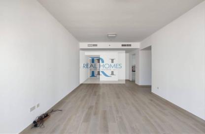 Apartment - 1 - 1 for rent in Bloom Towers B - Bloom Towers - District 10 - Jumeirah Village Circle - Dubai