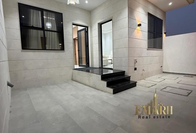 141019631 - Property Image 2