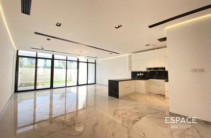 Townhouse - 3 - 6 for rent in West Village - Al Furjan - Dubai