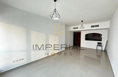 Apartment - 1 Bedroom - 2 Bathrooms for rent in Lake Point Tower - JLT Cluster N - Jumeirah Lake Towers - Dubai