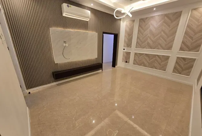 165504889 - Property Image 3