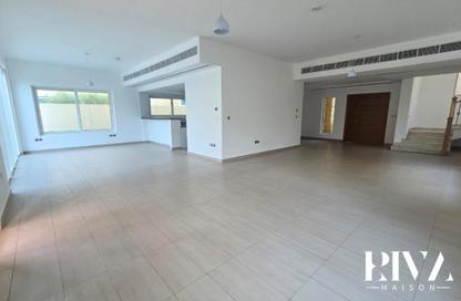 Villa - 4 Bedrooms - 3 Bathrooms for rent in Jumeirah Park - Dubai
