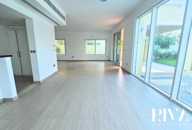 74234808 - صورة العقار 3