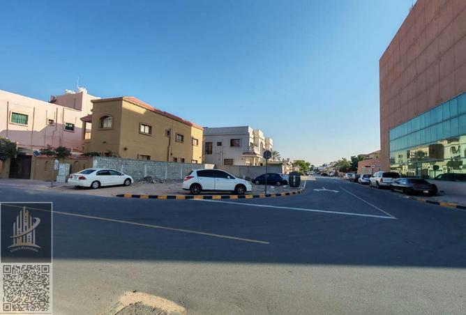 69100707 - Property Image 3