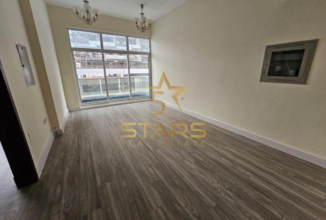 129737109 - Property Main Image