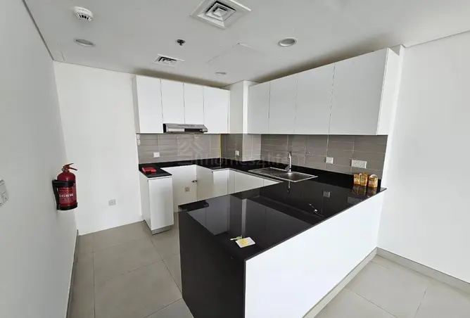 155511162 - Property Image 2