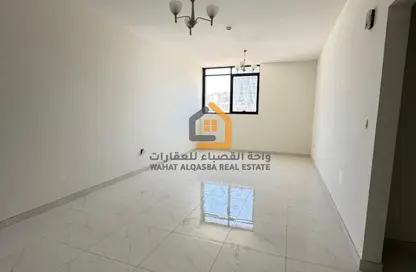 Apartment - 2 Bedrooms - 3 Bathrooms for rent in Al Mamzar Plaza - Al Taawun Street - Al Taawun - Sharjah