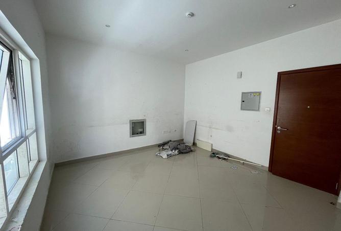 87865878 - صورة العقار 2