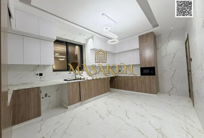 160553589 - Property Image 3