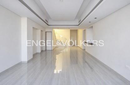 Townhouse - 3 - 4 for rent in Gardenia Townhomes - Wasl Gate - Dubai
