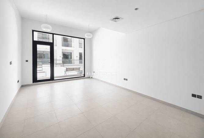 MODERN 1-BD | PRIME LOCATION | SPACIOUS photo 3