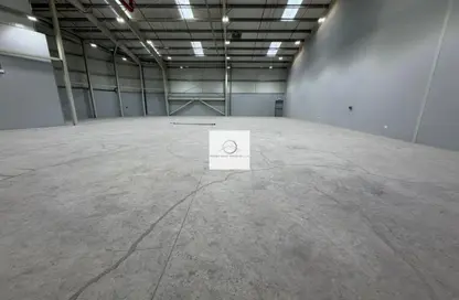 مستودع - استوديو - 2 حمامات للايجار في مجمع الكوبيسي للمستودعات - الخبيصي - ديرة - دبي