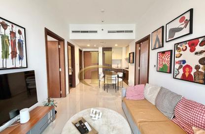 Apartment - 2 - 2 for rent in Reva Residences - Business Bay - Dubai