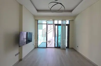 شقة - 1 حمام للايجار في فرهاد عزيزي ريزيدنس - الجداف - دبي