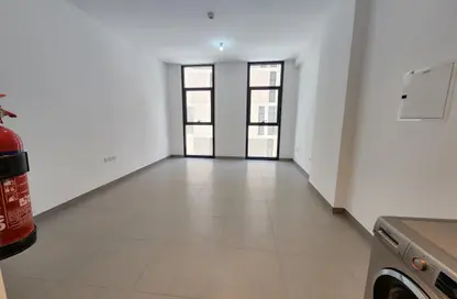 شقة - 1 حمام للايجار في أسواق للعقارات - الممشى - مويلح - الشارقة