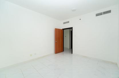 Apartment - 1 - 2 for rent in Al Mankhool - Bur Dubai - Dubai