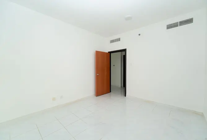 138762303 - Property Image 2