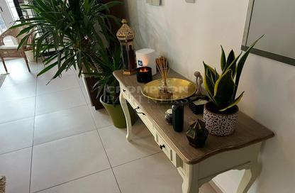 Apartment - 1 Bedroom - 2 Bathrooms for rent in Al Khaleej Village - Al Ghadeer - Abu Dhabi
