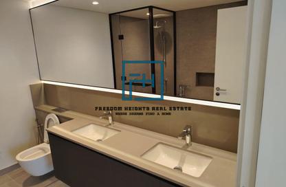 Apartment - 2 Bedrooms - 3 Bathrooms for rent in Vida 1 - Vida Residences - Aljada - Sharjah
