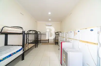 Labor Camp - Studio for rent in Jebel Ali Industrial 1 - Jebel Ali Industrial - Jebel Ali - Dubai