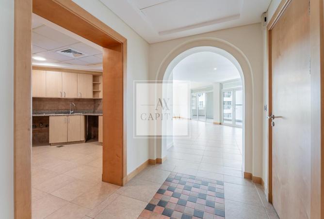 80711380 - Property Image 2