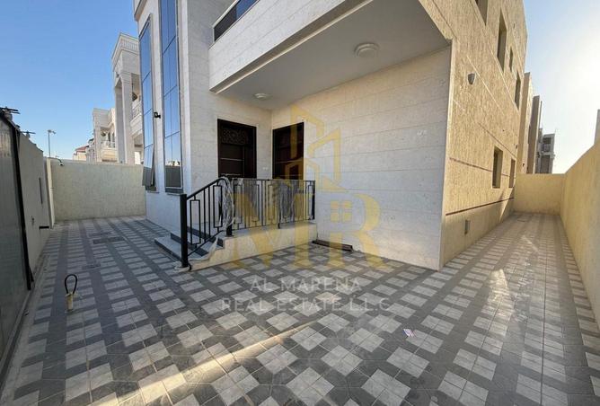 102842855 - Property Image 3