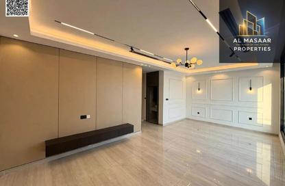 Villa - 4 - 6 for sale in Al Zaheya Gardens - Al Zahya - Ajman