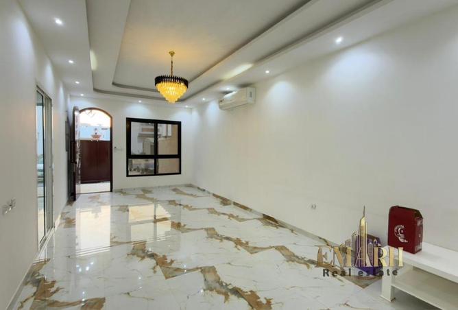 137008093 - Property Image 2