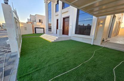 Villa - 5 Bedrooms - 7 Bathrooms for sale in Al Helio 2 - Al Helio - Ajman