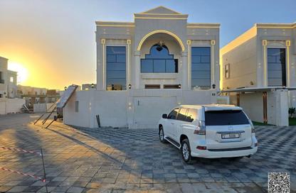 Villa - 5 Bedrooms - 7 Bathrooms for sale in Al Helio 2 - Al Helio - Ajman