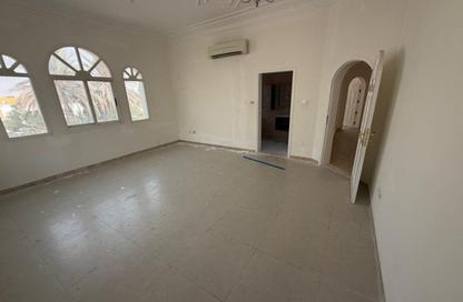 Villa - 7+ Bedrooms - 6 Bathrooms for rent in Al Tarfa - Mughaidir - Sharjah