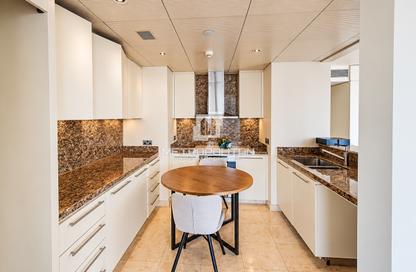 Apartment - 2 - 3 for rent in Burj Khalifa - Burj Khalifa Area - Downtown Dubai - Dubai Apartment - 2 - 3 for rent in Burj Khalifa - Burj Khalifa Area - Downtown Dubai - Dubai