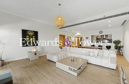 Apartment - 2 Bedrooms - 3 Bathrooms for rent in Jash Falqa - Shoreline Apartments - Palm Jumeirah - Dubai