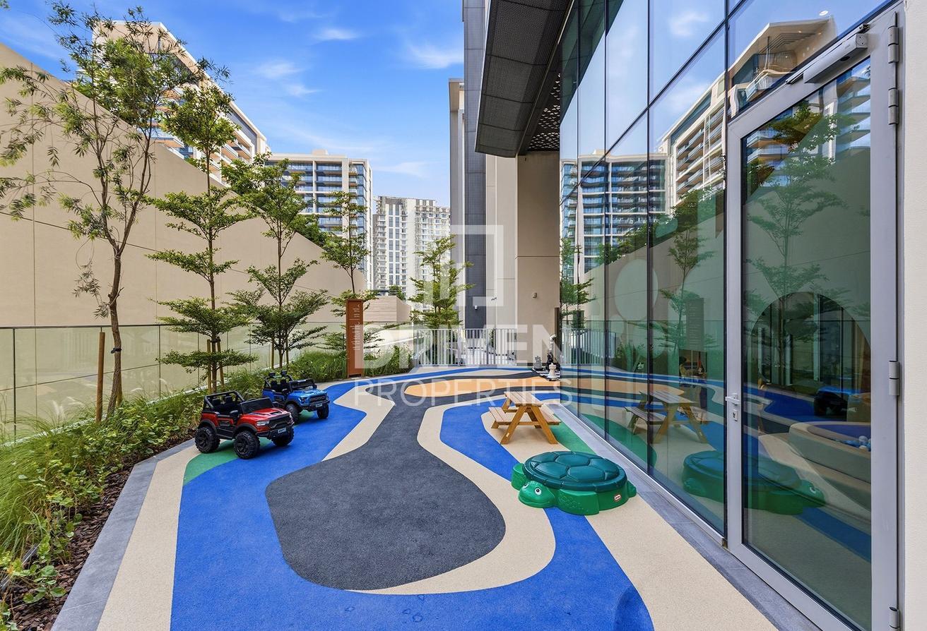 Pool and Villa View | Maids | Prime Parking Spot photo 27